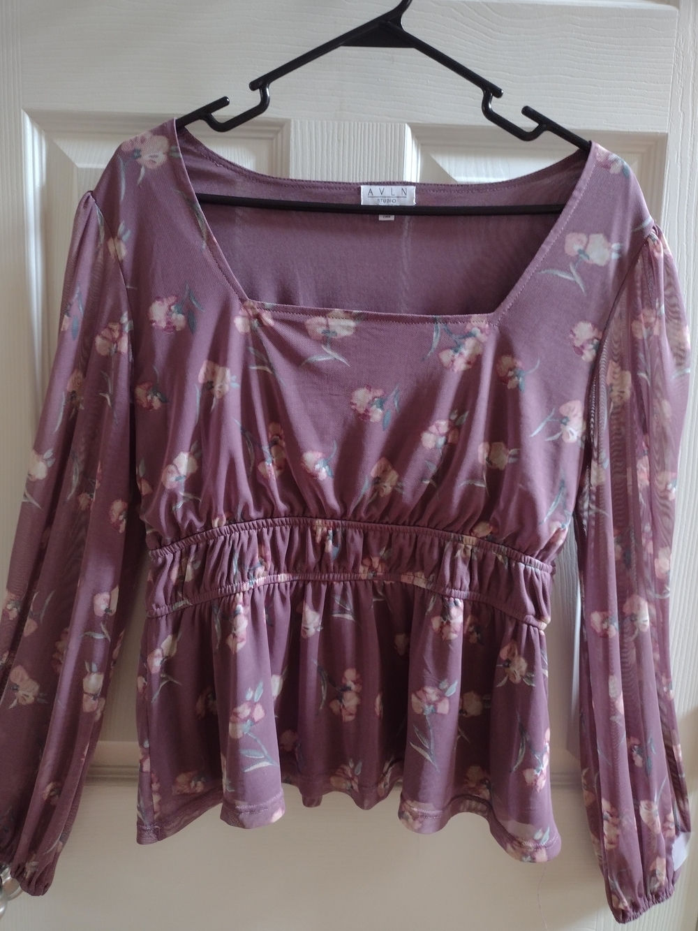 Mauve Floral Peplum Long-Sleeve Top